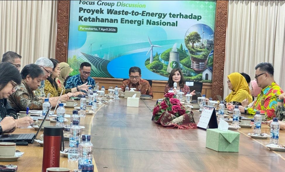Dari Sampah Jadi Energi: Inovasi FEB Unsoed Bersama ISEI dan Bank Indonesia