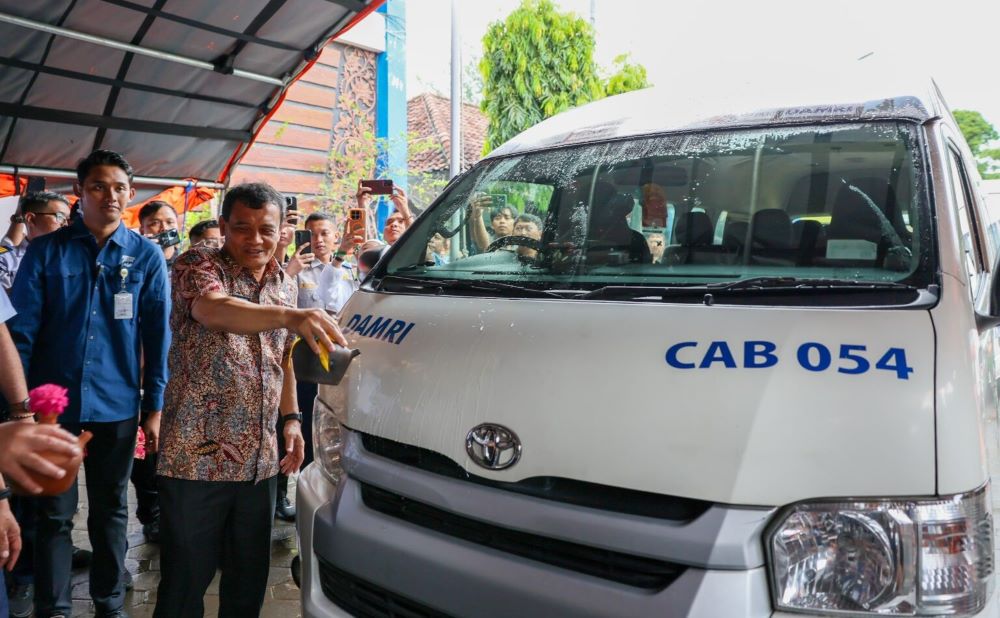 Bus DAMRI Resmi Layani Karimunjawa, Akses Antarpulau Kini Lebih Murah dan Terjadwal