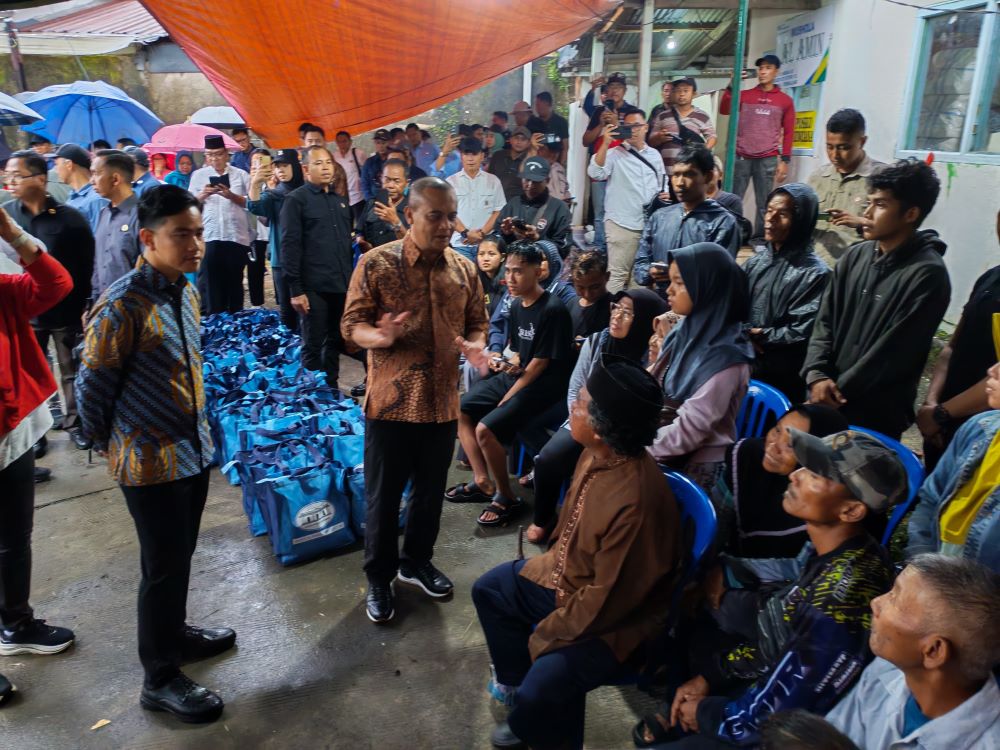 Wapres Gibran dan Gubernur Jateng Pastikan Keselamatan Warga Terdampak Tanah Bergerak di Jangli, Relokasi Sementara Disiapkan