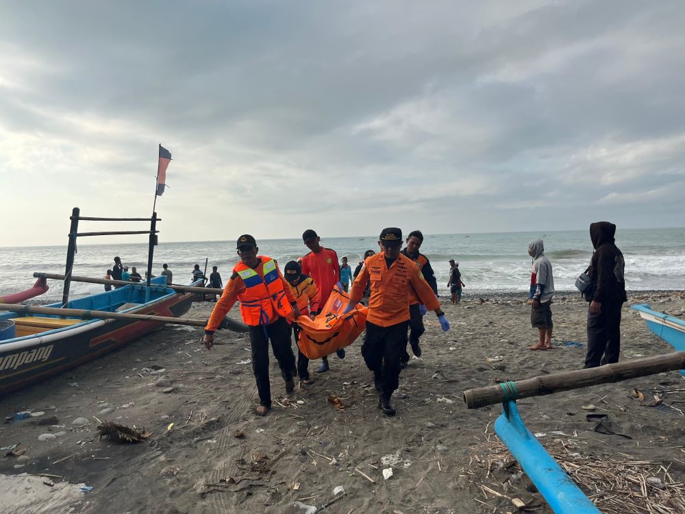 Remaja Terseret Ombak di Pantai Watu Bale Ditemukan Meninggal, Operasi SAR Resmi Ditutup