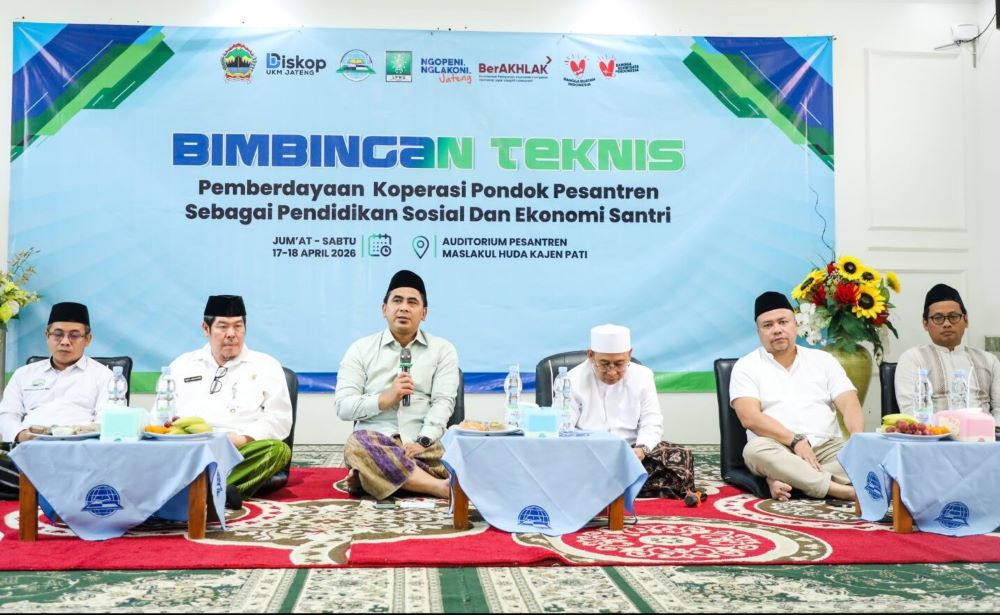 Pemprov Jateng Dorong Kemandirian Ekonomi Santri Lewat Bimtek Koperasi Pesantren di Pati