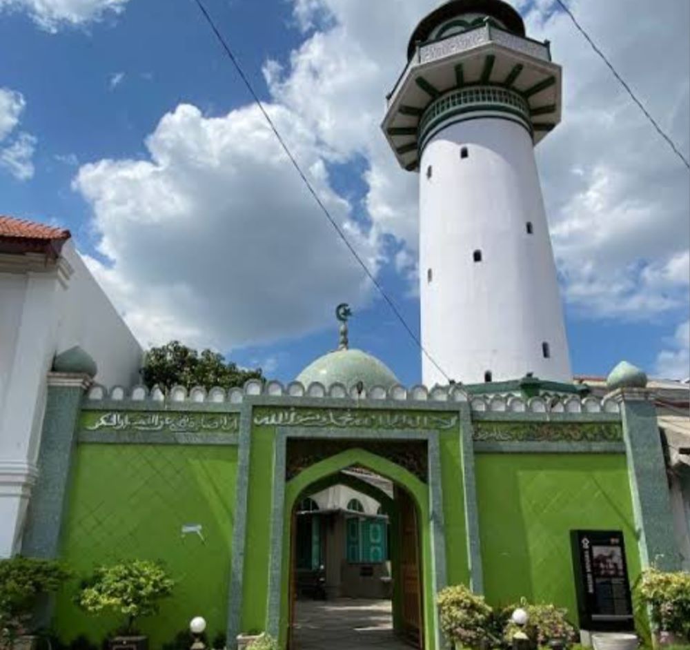 Masjid Menara Layur, Jejak Akulturasi Empat Budaya di Pesisir Semarang